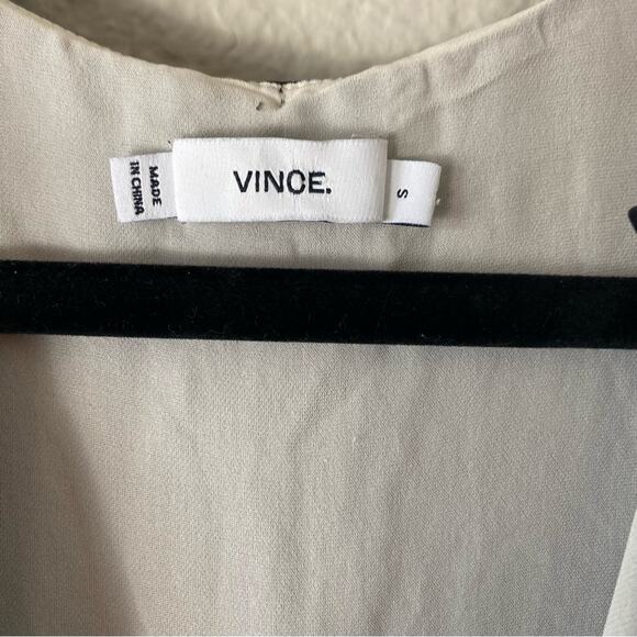 Vince 100% Silk Longline Black Henley Tank Top Size Small - Picture 5 of 7